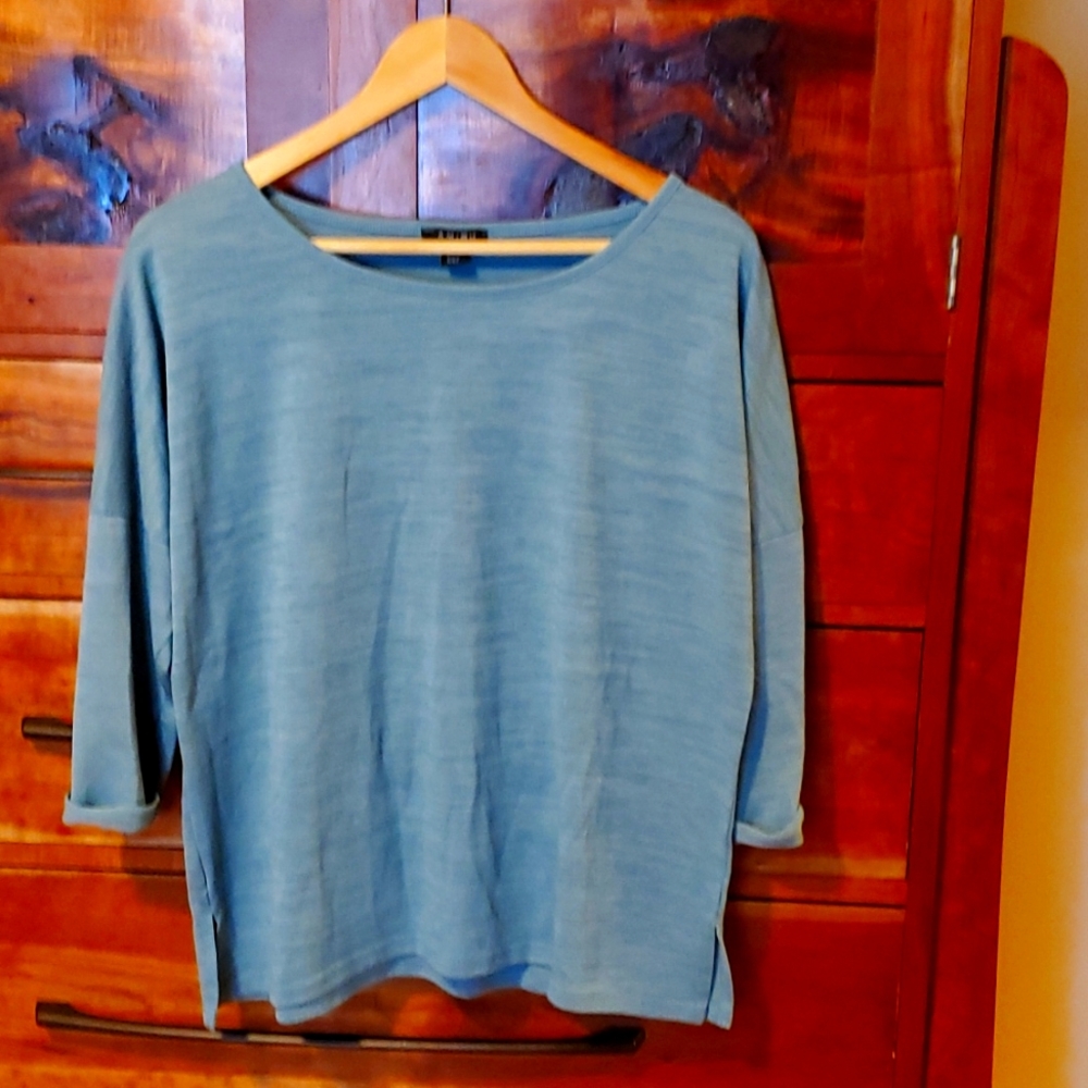 Amisu soft W XL Pretty green 3/4 sleeve split at hip